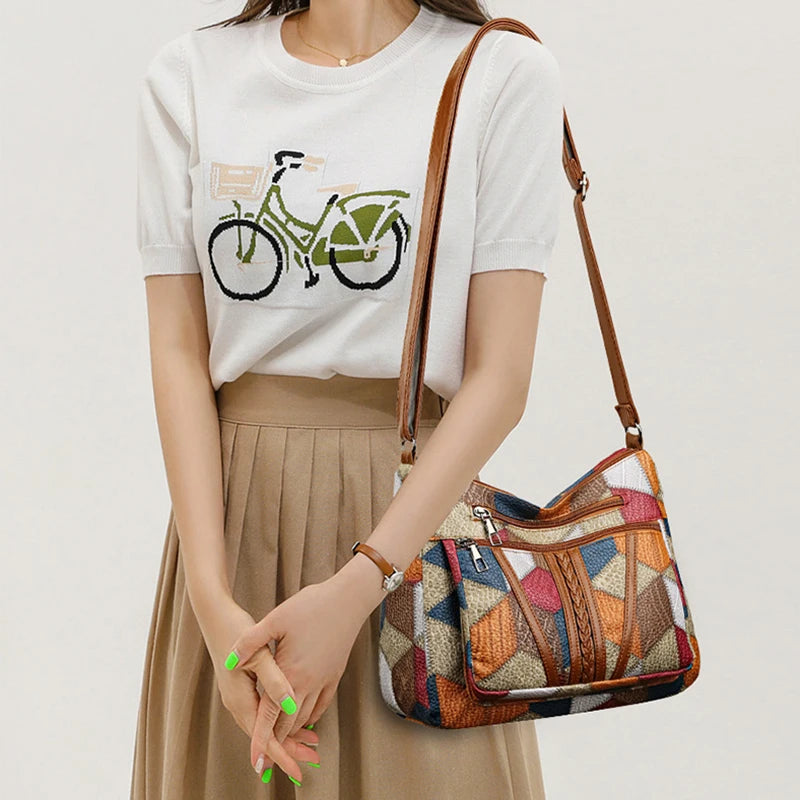 Samina Handbag in Vegetable-Tanned Leather
